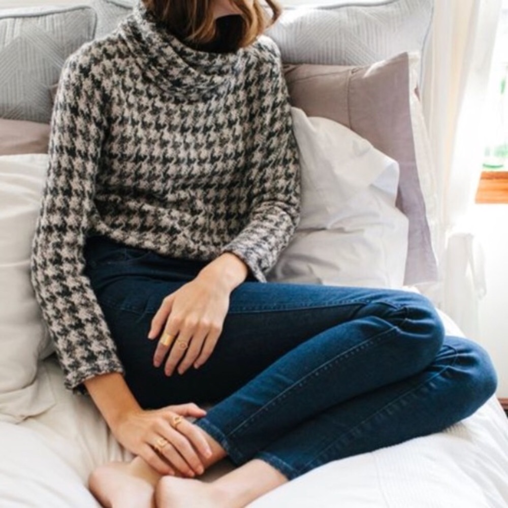 Madewell houndstooth turtleneck sweater
